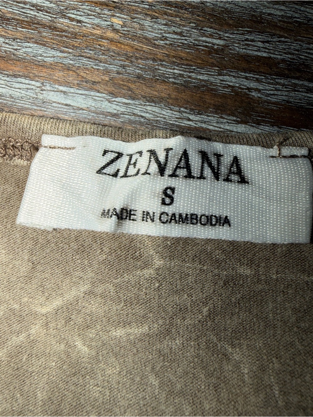 Bundle of 2 Zenana Outfitters Washed Square Neck Tank Tops NWOT - Picture 6 of 7